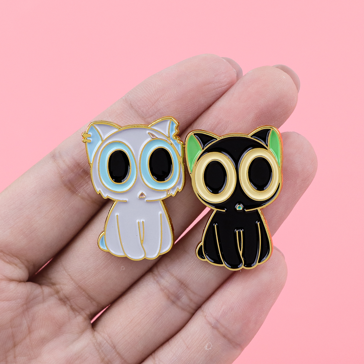 Cute Anime Black Cats Enamel P - Embroidery Reddit recensione e prezzo