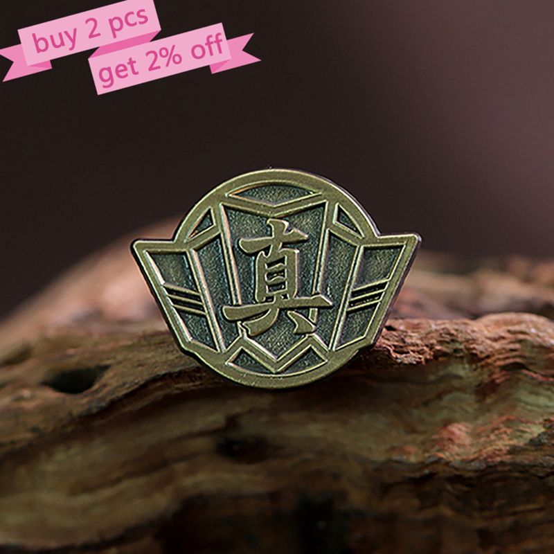 Yakuza Goro Majima Enamel Pins - Embroidery Logo recensione e prezzo