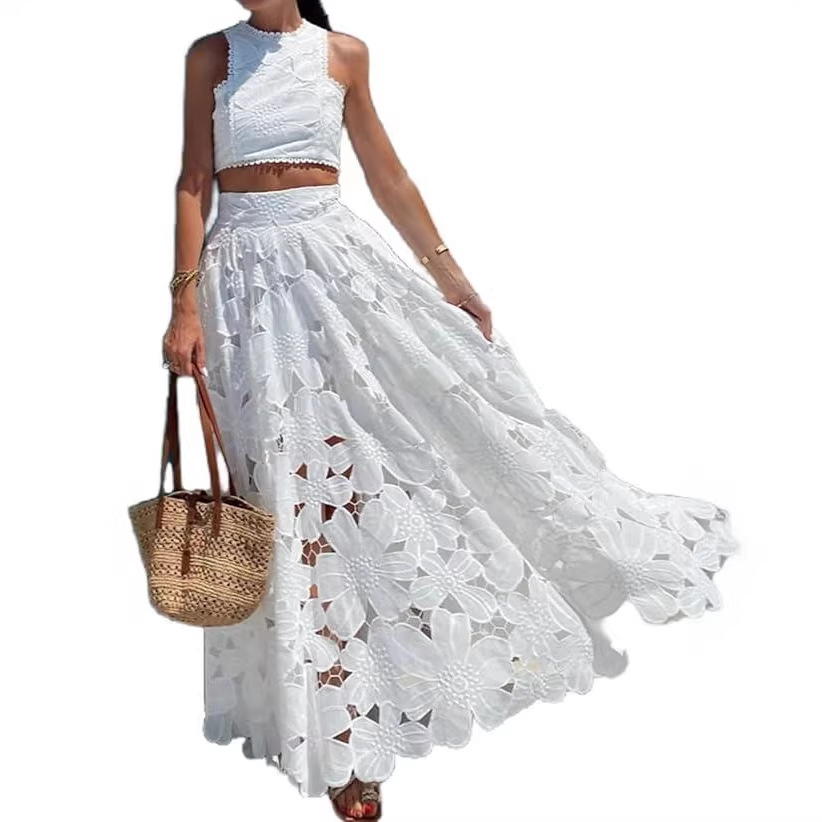 Women's White Floral Lace Embr - Embroidery Class recensione e prezzo